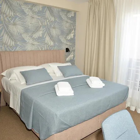 Rooms Soricev Dvor 3* Preko